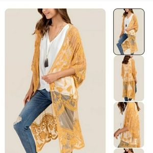 SO  NWT ⛱ cover-up yellow 💛 ✨or casual look🤔 😍 👀 😏 💛 ✨ 🤔 😍 👀